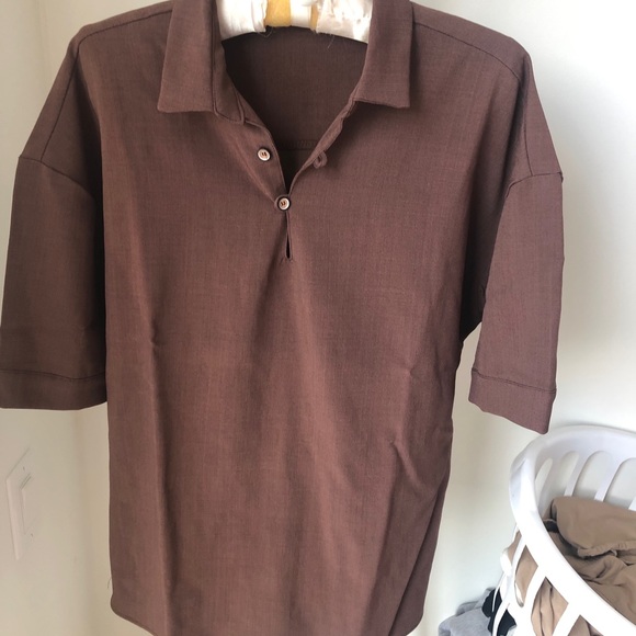 Brown top - Picture 2 of 3